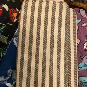 Thirty one perfect cents wallet